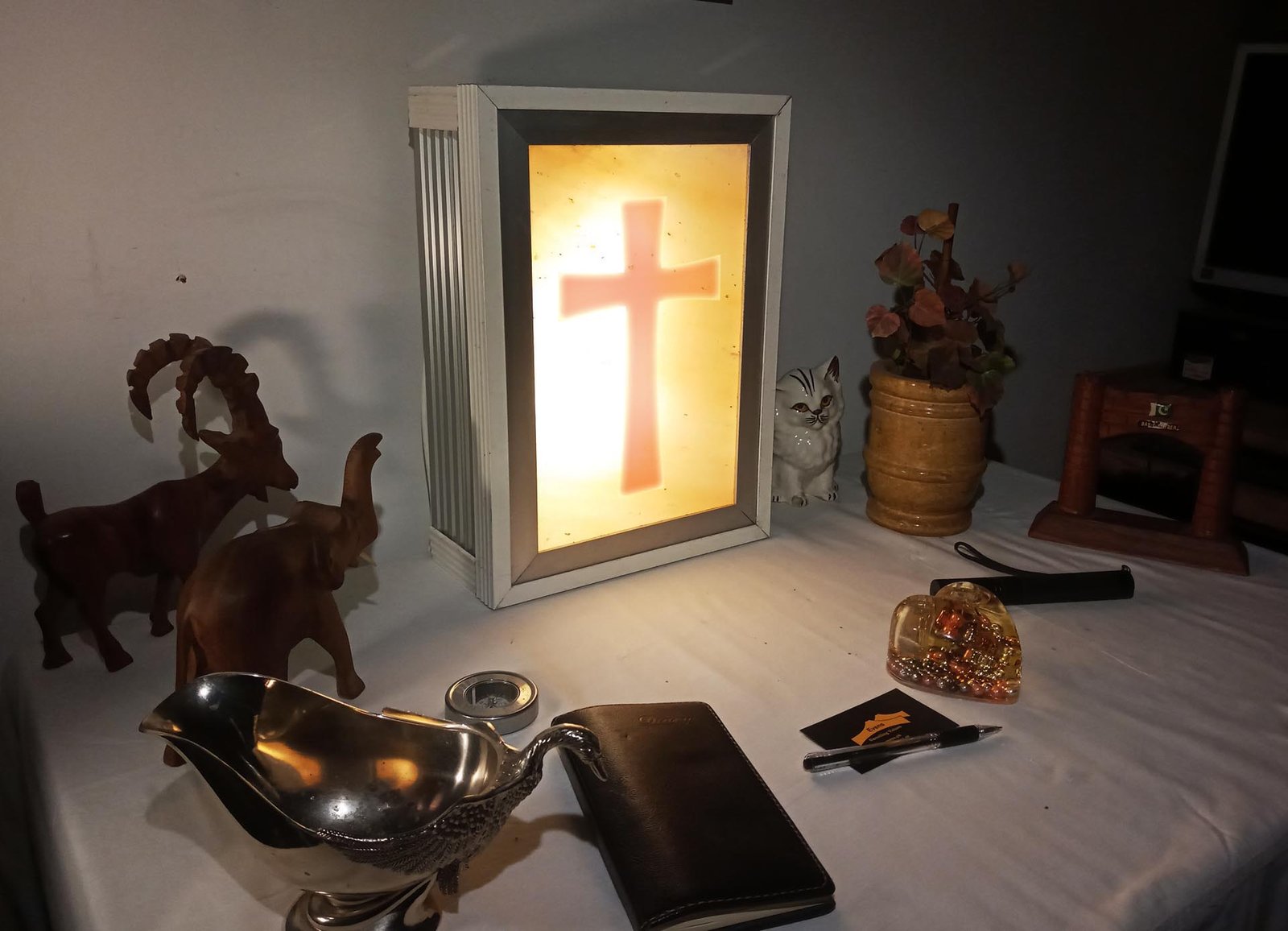 Unique Himalayan Pink Salt Wall & Table Light - Image 11